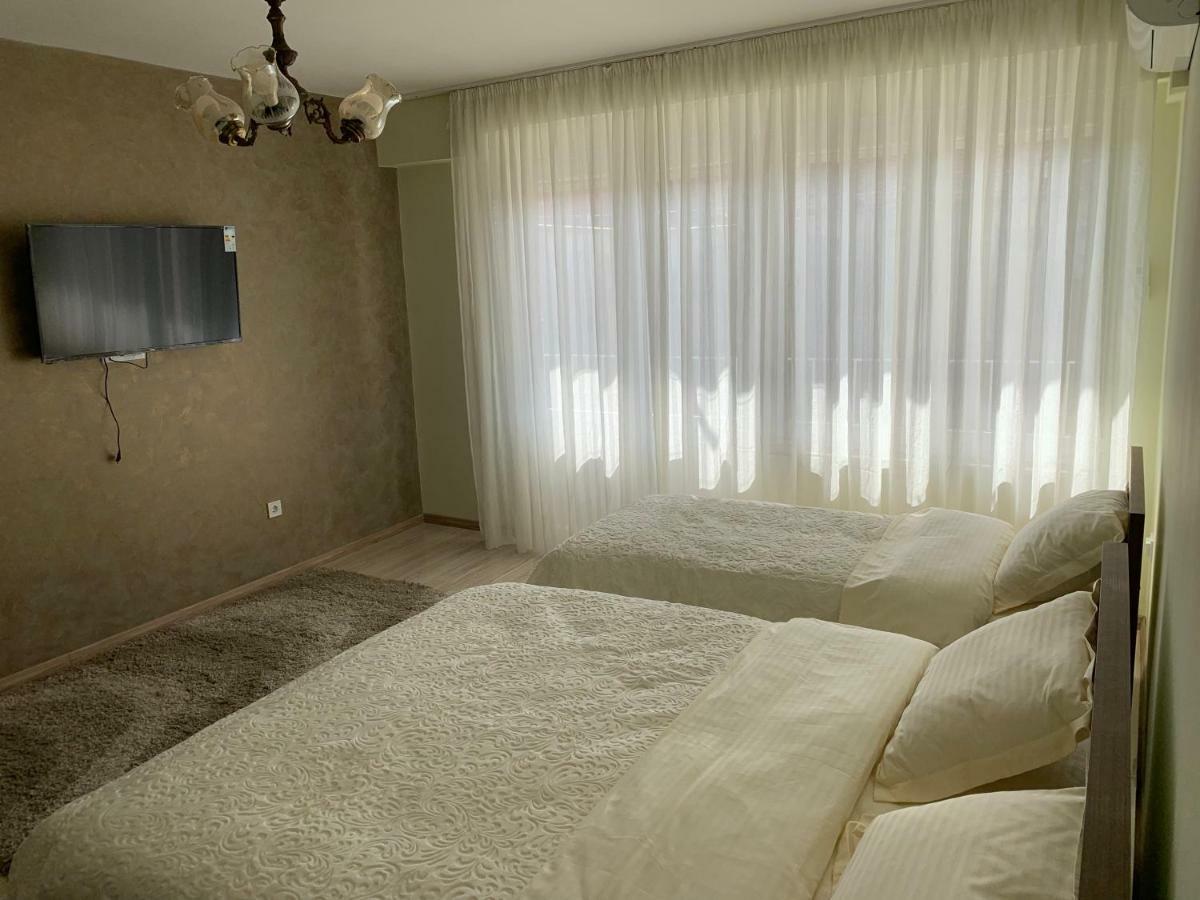 Nikšić Apartman Bedem מראה חיצוני תמונה